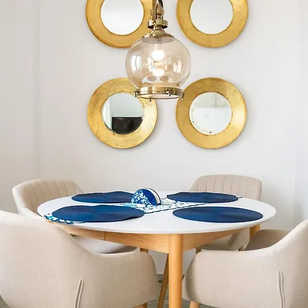 Estepona Beach Apartment Эстепона