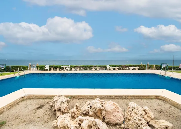 Estepona Beach Apartment Apartment