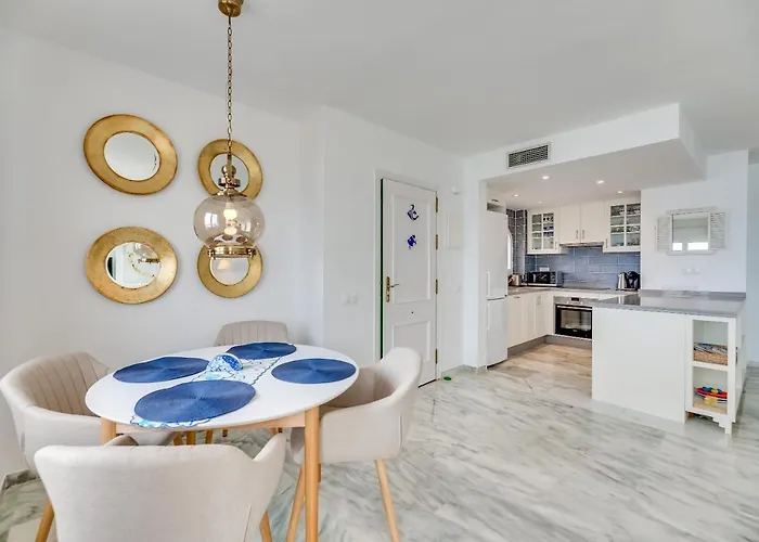 Estepona Beach Apartment Apartment