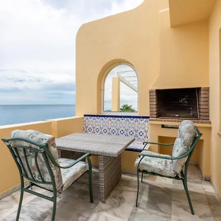 公寓 Estepona Beach Apartment 埃斯特波纳