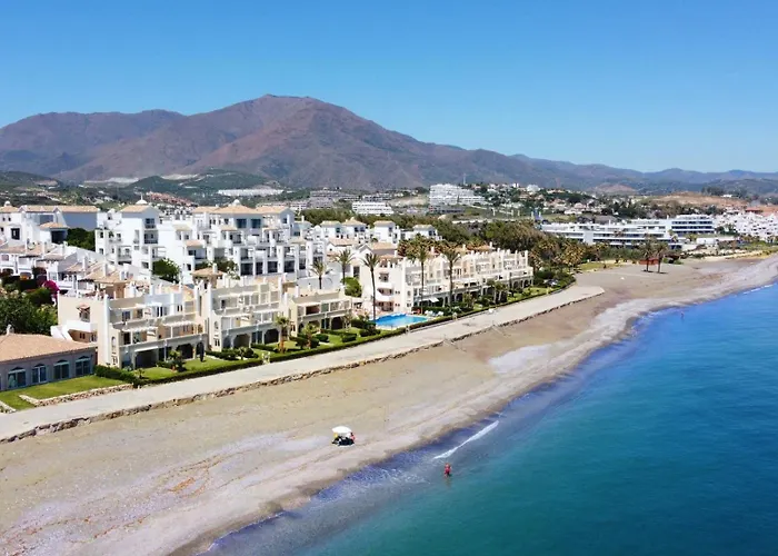 Estepona Beach Apartment *